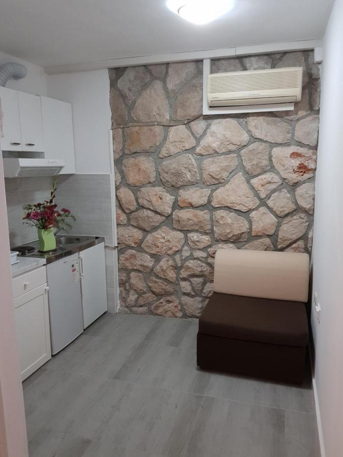 Villa Feral Molunat Bagian luar foto